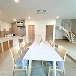 48 House