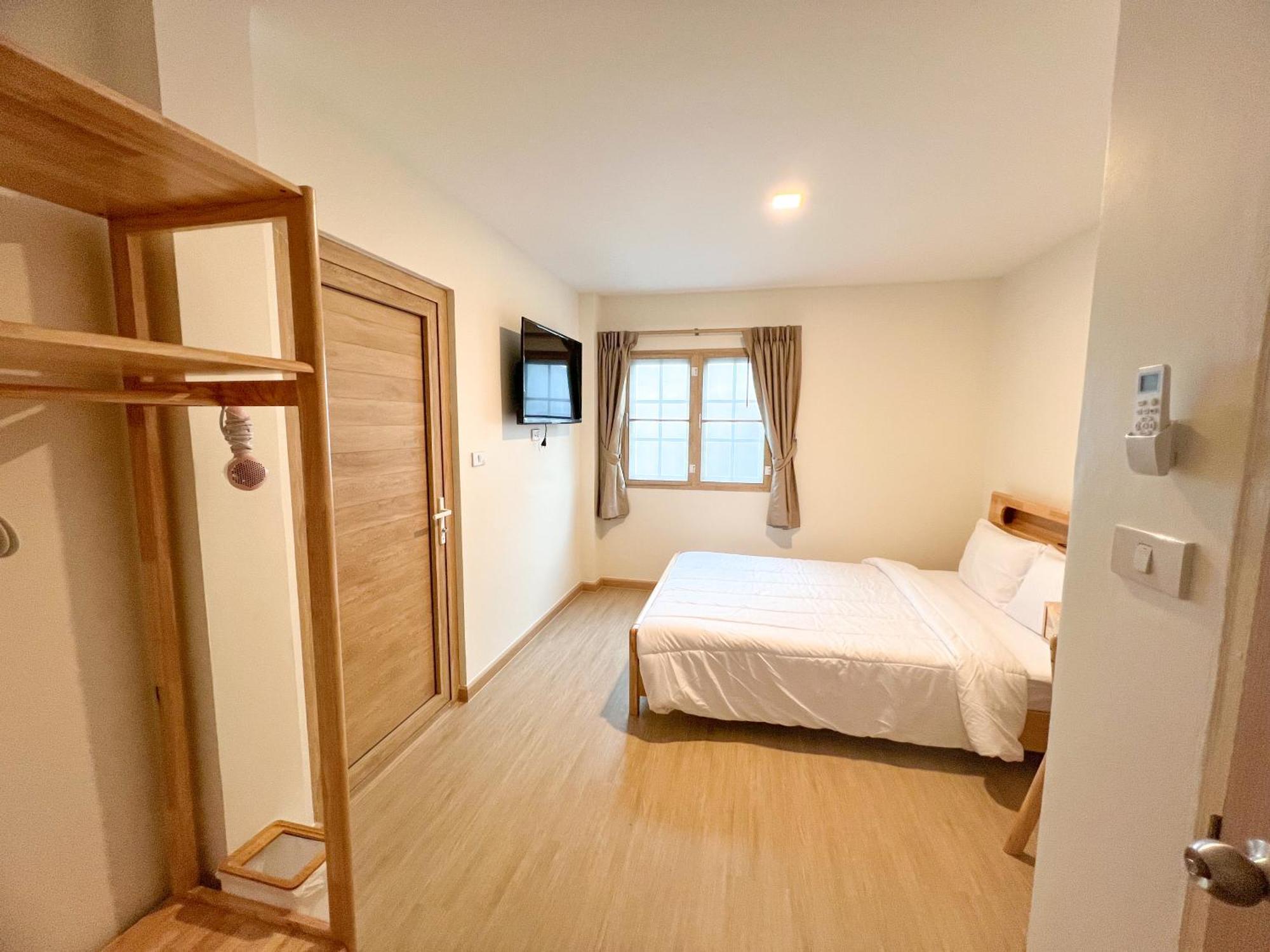 48 House Patong