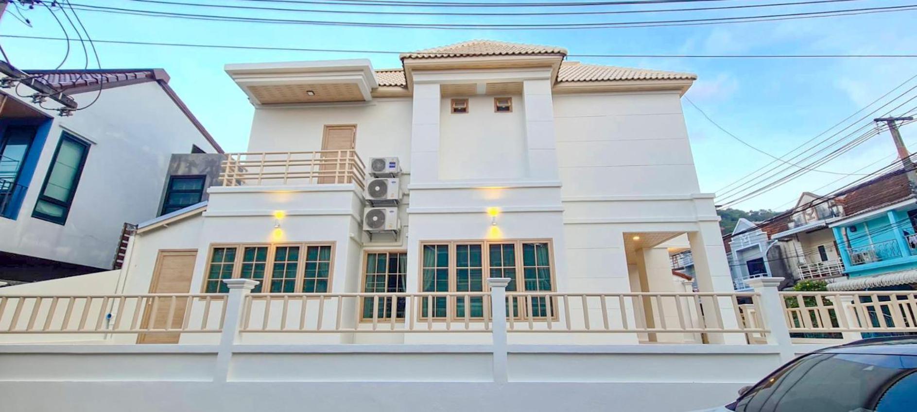 48 House Pousada